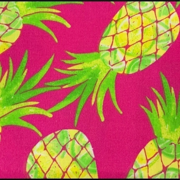 NWT 𝅺Pink Pineapple Fabric & Yellow Fabric Fat Quarter - Picture 2 of 3